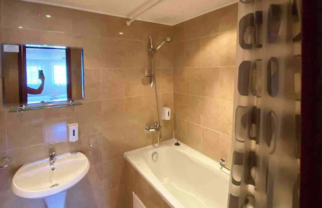 1 Bed Homey Two Floor Apartment - 200mbps Wi-fi! - Foto 19