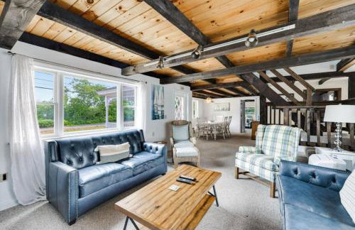 Family Lakeside Escape with Private Beach and Calm Waters - Foto 12