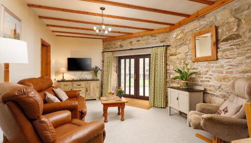 The Roundhouse - Photo 3