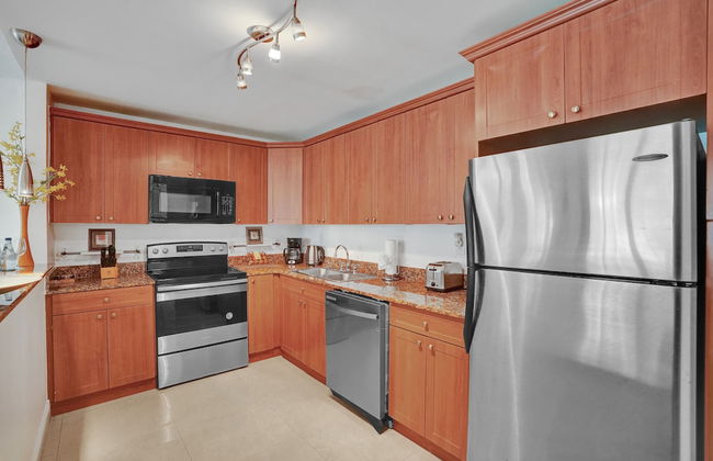 Ocean Reserve Luxury Condos Across from Sunny Isles Beach - Foto 68