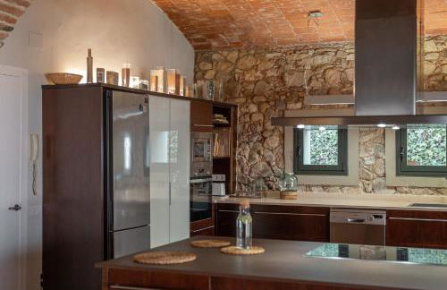 Mas Vives, exclusiva masía del siglo XV - Foto 20