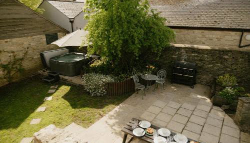 Finest Retreats - Dunford Barn - Foto 3, Garden, Garden view