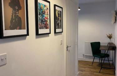 Luxury Riverfront Apartment - Foto 13