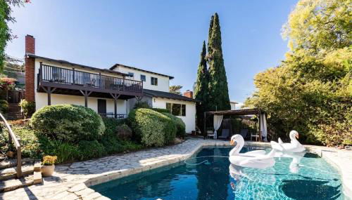 Spacious and Bright 5-bedroom Oasis Pool and Yard - Foto 4, Garden