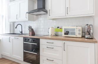 Banc Apartment 1 - Photo 5