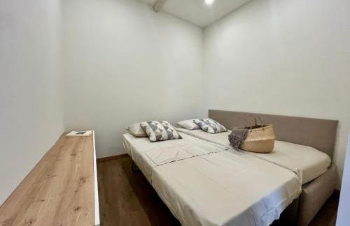 Charming Beach Flat with Seaview - Foto 18