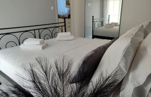 Amalia's Luxury Apartment - Photo 1