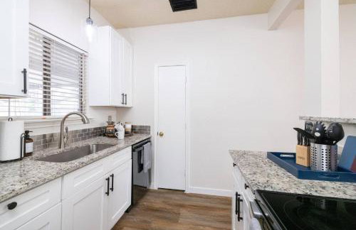 Spacious Duplex Near World Cup & DFW Airport - Foto 29