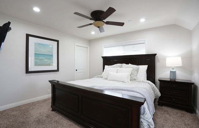 Sensational 6 Bedroom 4 Bathroom Pool Home (3 Master Bedrooms W/bathrooms) - Foto 8