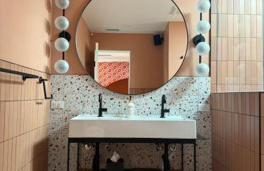 Aerhaus - Mid-Century Oasis - Foto 29