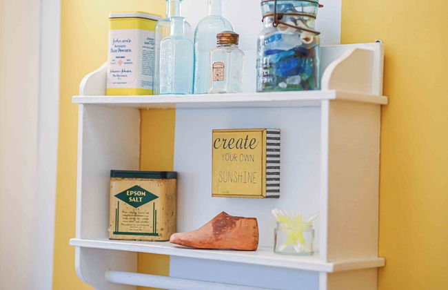 Cozy Cottage w/ Pool, BBQ and Outdoor Seating! - Photo 15