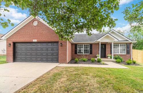 Curated 3BR, Minutes to Toyota, KY Horse Park, The Ark & Lexington - Foto 7