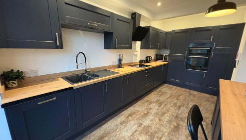 Six Bedroom House on Southmead road - Foto 2