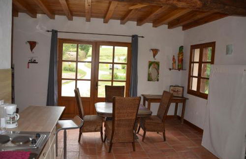 Villa Gites Chambre d hôtes avec piscine Dordogne 2-4-6-8-10 personnes - Foto 43