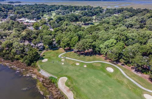 New Listing! Water Views with Short Walk to Dataw Clubhouse and Pool - Sleeps 6 - Foto 47