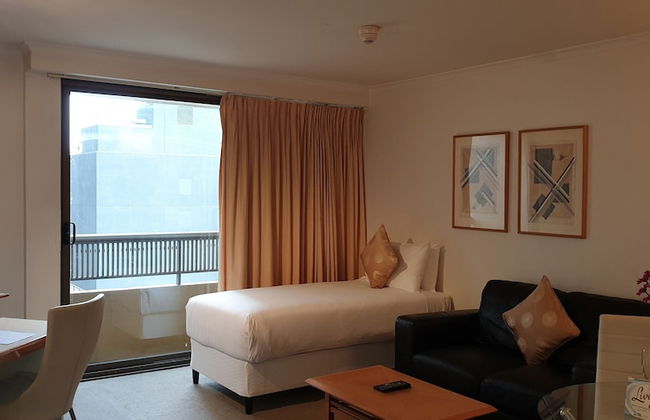 Sydney Hyde Park Paxsafe Apartments - Photo 12