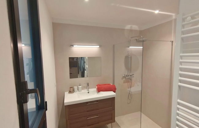 Cosy Holiday Home With Garden in Lorgues - Foto 17