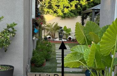 Modern Studio with Private Patio - Foto 3