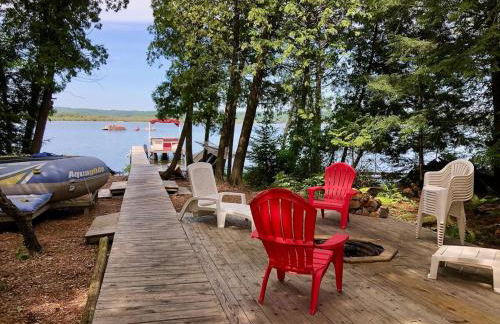 Schoolhouse Lake Retreat with Free Pontoon - Foto 3