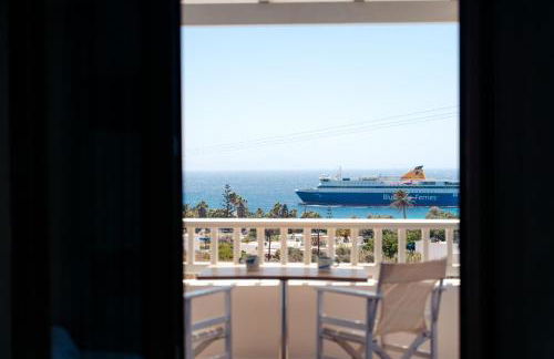 Pothiti Studios - Photo 25