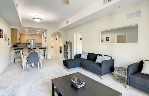 3BR Resort Condo near Disney - Resort Pool and Hot Tub - Foto 125