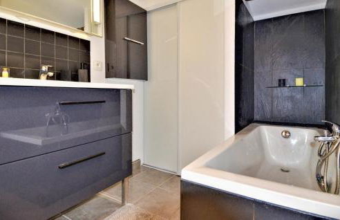 Pet Friendly Home In Laudun-L'ardoise - Foto 15