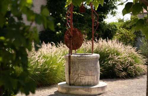 Villa Charlotte for 14 persons with 73m2 Pool in Central Istria - Daily Housekeeping & Breakfast Service - Foto 26