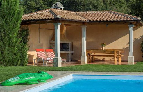 Spacious Villa Nikka with Beautiful Garden and Pool - Foto 10