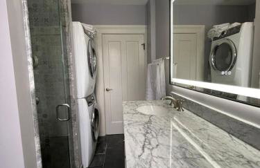 Downtown 3BR duplex full kitchen parking off i-787 - Foto 28