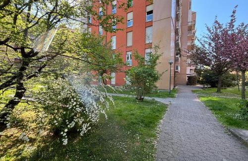 Casa di Laura mono e bilo di fronte Ospedale San Raffaele - Photo 17