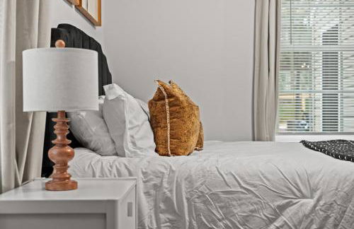 Pocono Lake Escape, includes Golf Cart, Firepit - Foto 25