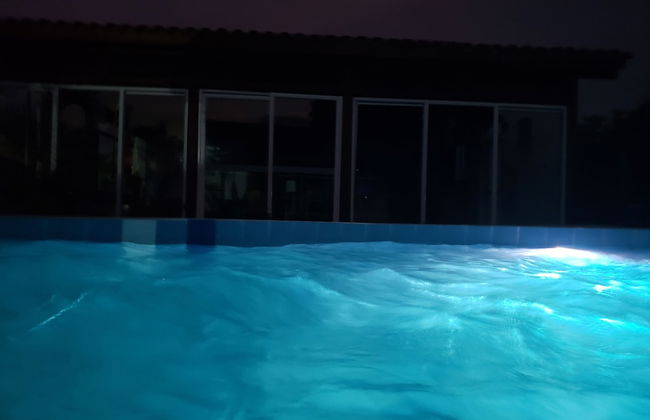 Beautiful Vacation Home Indigo Palomino - Photo 9