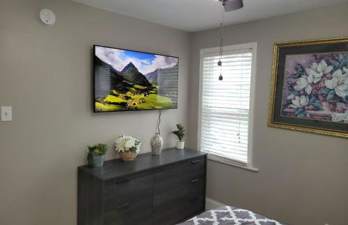 Apartment with Brand new furniture and large parking - Foto 9