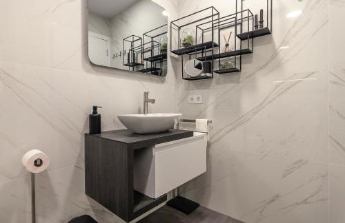 Casa Alegria Barra Deluxe by Home Sweet Home Aveiro - Foto 20