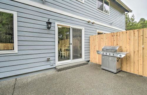 Beach Break Home with Hot Tub - Walk to Beach - Foto 19