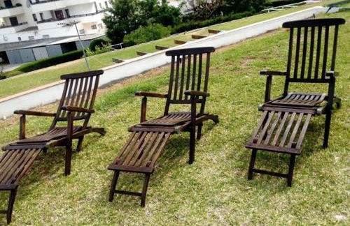 Sun-Drenched, Sea-View Apartment with Giant Patio! - Photo 33