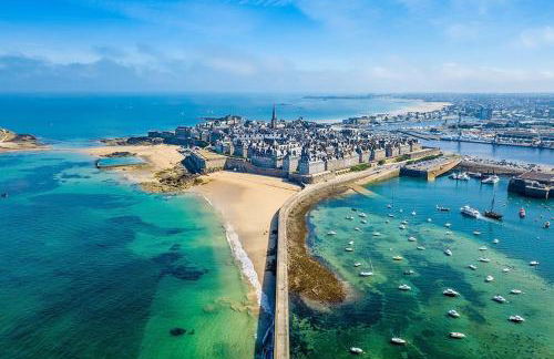 Très beau T2 avec jardin au cœur de saint Malo, proche gare, plage et vieille ville - Photo 15