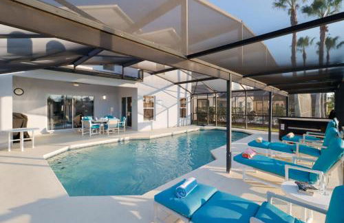 Sunny South Facing Pool with Hot Tub and Lake View Near Disney - Foto 1