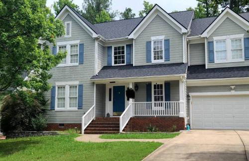 Sweet Home in the heart of Cary Close to NCSU UNC DUKE - Foto 1