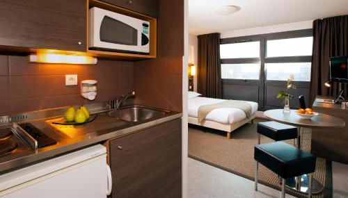 Séjours & Affaires Lille Europe - Foto 2