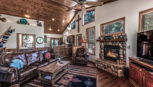 Homer's Hideaway by Ruidoso Vacation Rentals - Foto 1