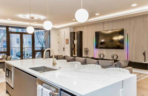 Ultra Modern Luxury - New Construction 4 Bedrooms - Photo 24