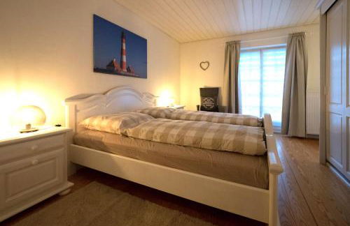 Sky & Sand Homes Austernfischer I 3 Zimmer Wohnung in Reetdachanwesen Hus op de Duen - Photo 13