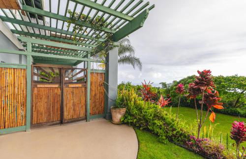 Affordable Luxury on One Acre - Foto 16