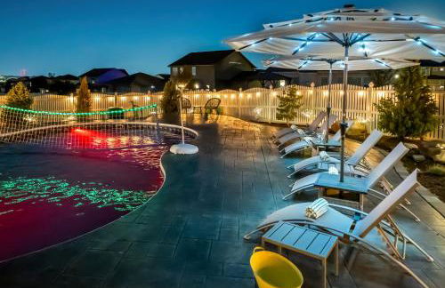 Spacious Country Farmhouse Retreat, Sleeps 16, Pool, Movie Room - Foto 79