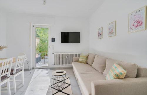 Moderne Traumwohnung mit Traumgarten - Foto 9