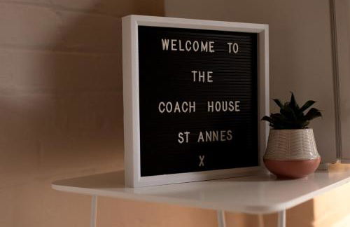 Cottage - Sleeps4 - PetFriendly - Garden - ByBeach - Foto 17