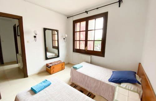 Medieval tower & villa by the sea - Photo 15