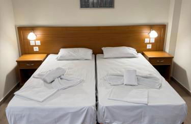 TRIANTAFYLLOY ROOMS - Photo 17