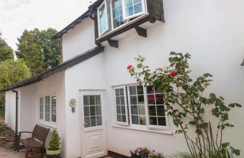 Rose Cottage - Photo 3